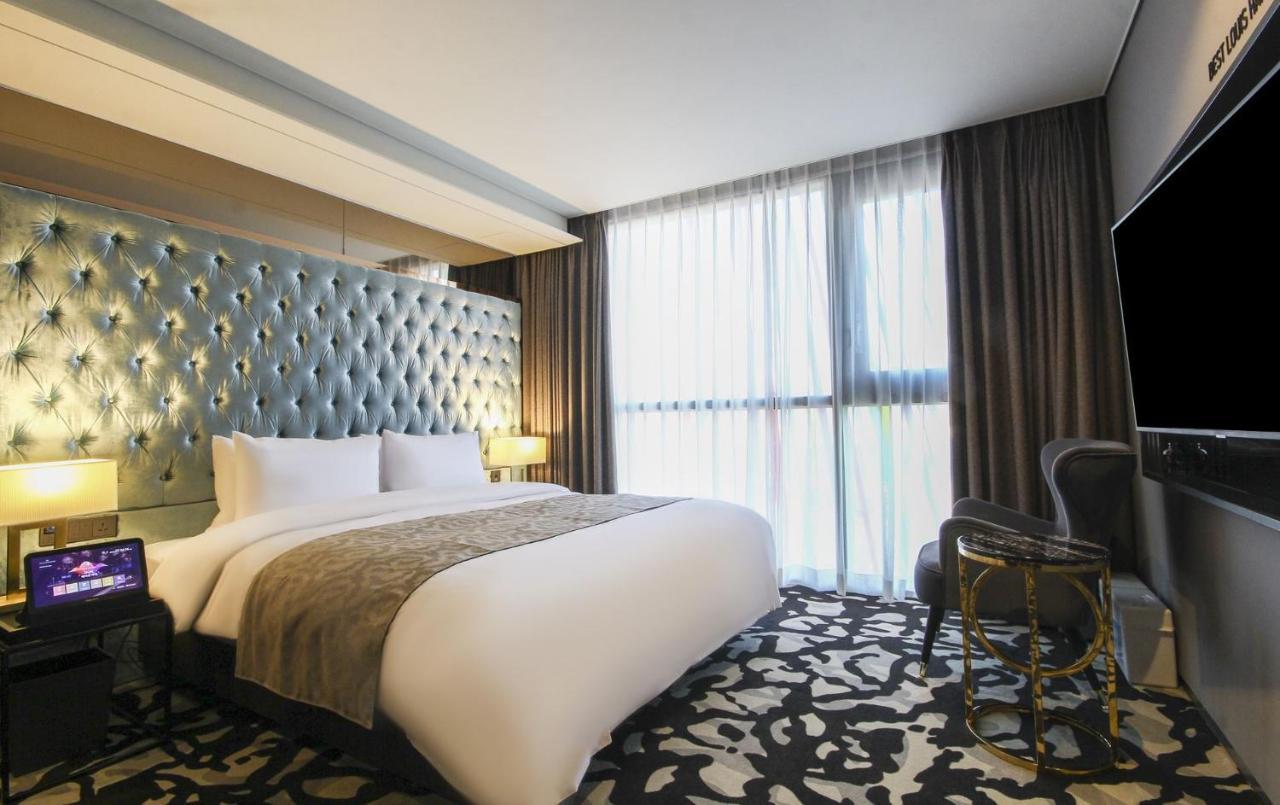 Best Louis Hamilton Hotel West Пусан Екстер'єр фото